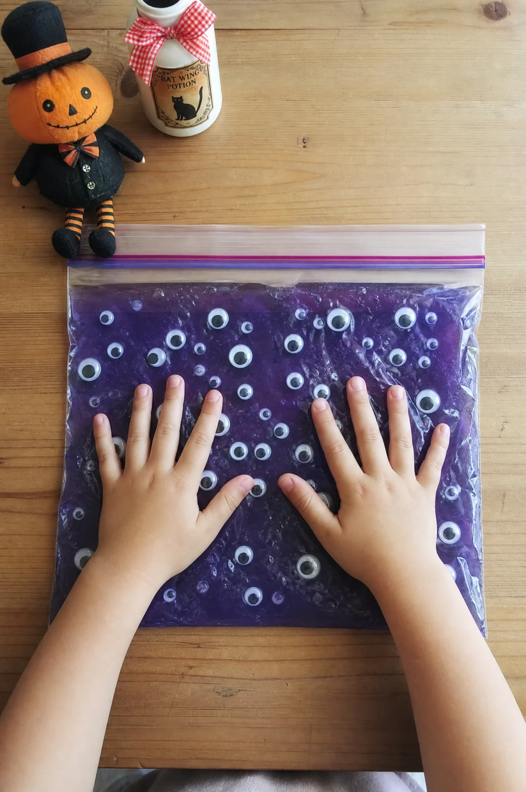 Spooky Googly Eye Sensory Bag for Toddlers